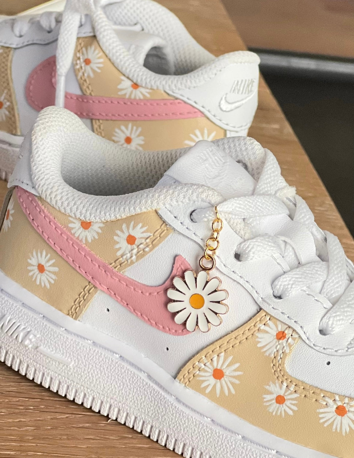 Baby sneakers - Madeliefjes