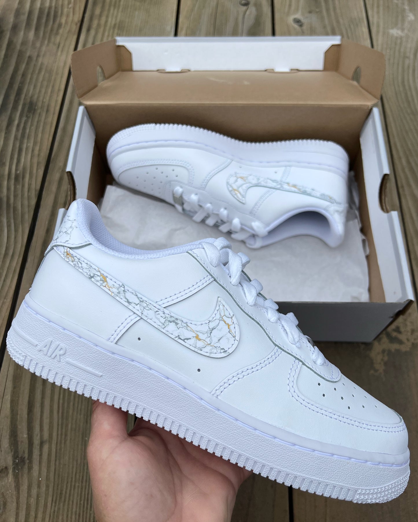 Gouden marmer - Handgeschilderde Nike Air Force One