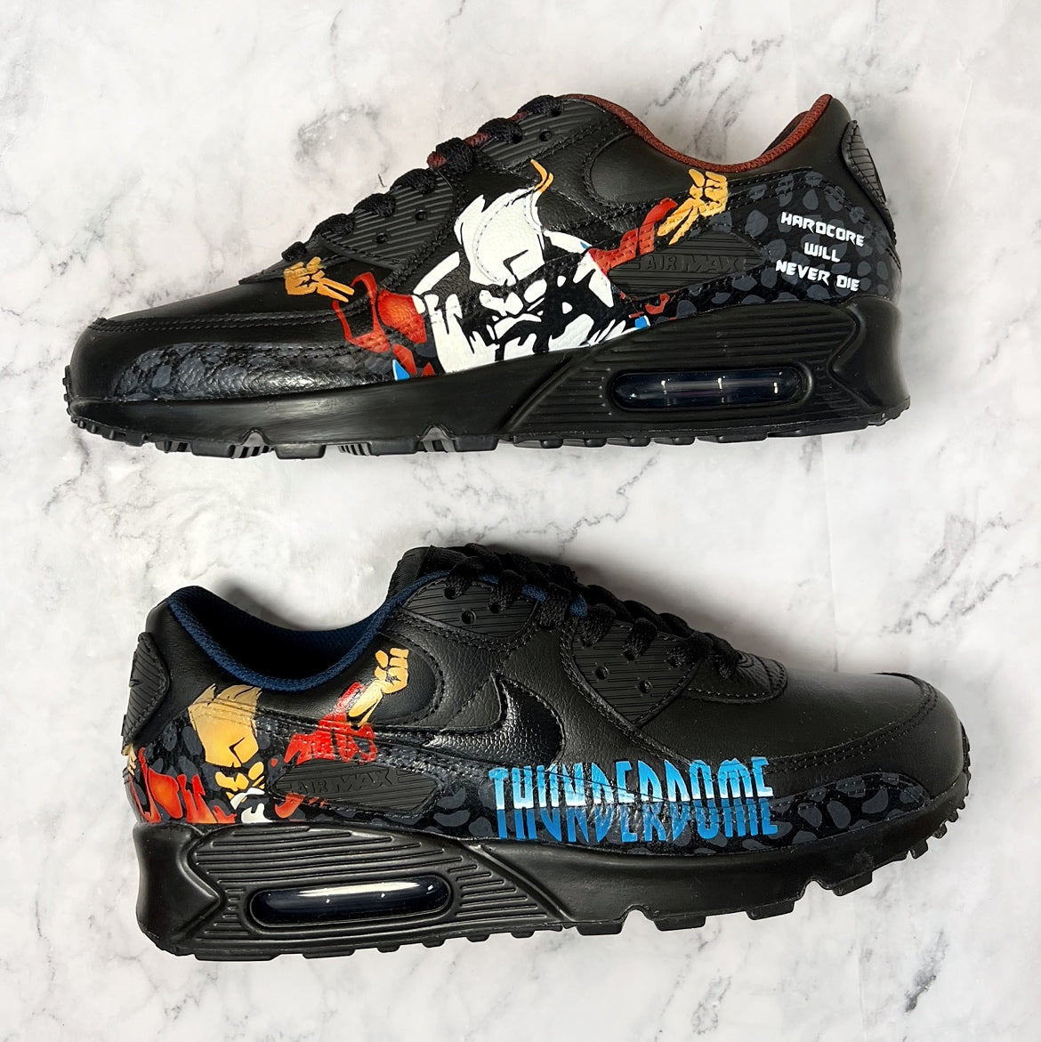Handgeschilderde Thunderdome customs